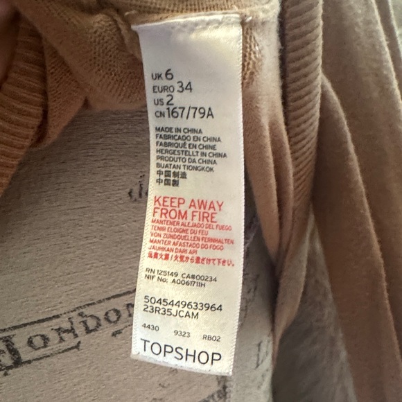 Topshop Camel Mock Turtleneck Sweater women’s size 2 - Picture 7 of 8